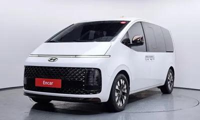 Hyundai Staria · 2022 год