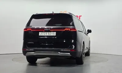 Kia Canival 2023, 137570 км, за 25000000 KRW - фото 4