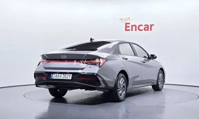 Hyundai Avante 2024, 9521 км, за 21800000 KRW