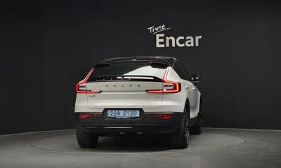 Volvo C40 2022, 67164 км, за 36900000 KRW