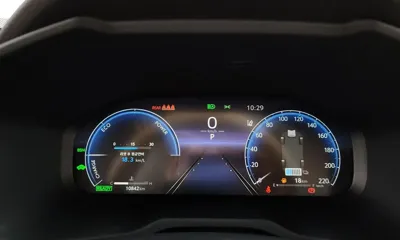 Toyota RAV4 2025, 10842 км, за 40300000 KRW - фото 8
