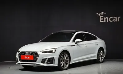 Audi A5 · 2020 год