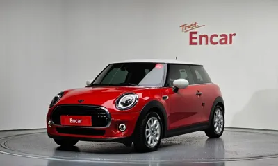 MINI Cooper · 2021 год