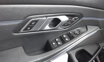 BMW 3-Series 2021, 125983 км, за 25990000 KRW - фото 27