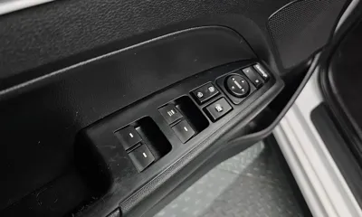 Hyundai Avante 2019, 127118 км, за 9800000 KRW - фото 17