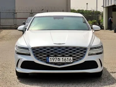 Genesis G80 · 2025 год