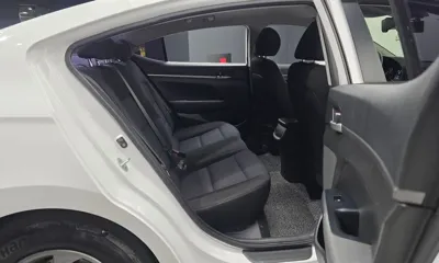 Hyundai Avante 2016, 158379 км, за 5900000 KRW - фото 11