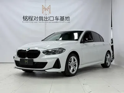BMW 1 Series · 2022 год