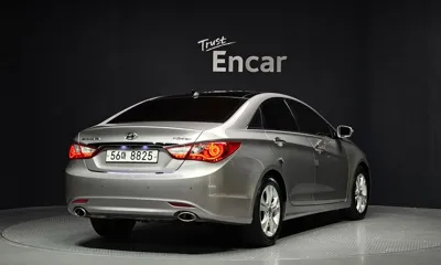 Hyundai Sonata 2010, 126999 км, за 3500000 KRW