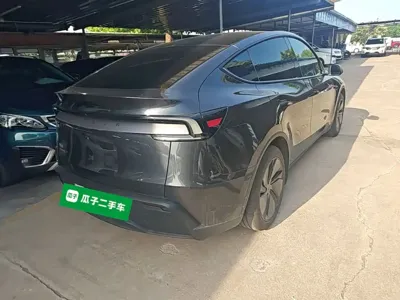 Tesla Model Y 2025, 25299 км, за 223400 CNY - фото 7