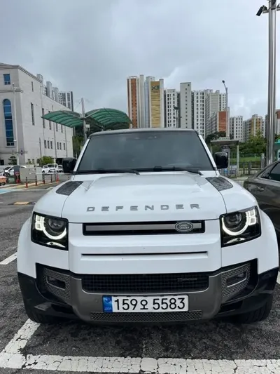 Land Rover Defender 2023, 52500 км, за 21990000 KRW