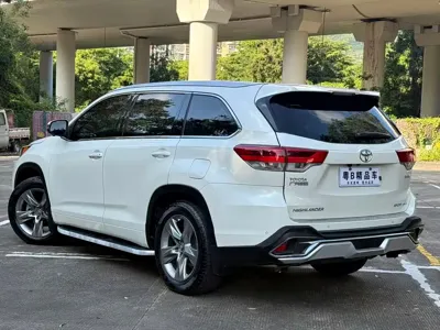 Toyota Highlander 2019, 150000 км, за 113800 CNY - фото 16