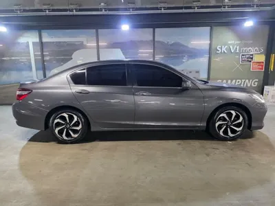 Honda Accord 2016, 122379 км, за 11000000 KRW