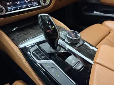 BMW 6 Series GT 2019, 103000 км, за 143000 CNY - фото 17