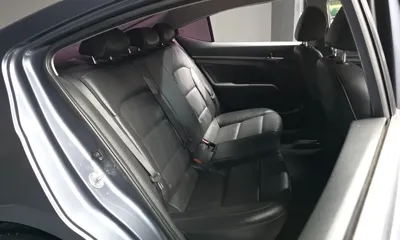 Hyundai Avante 2017, 72153 км, за 7500000 KRW - фото 12