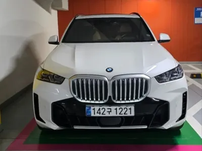 BMW X5 · 2025 год