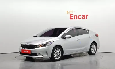 Kia K3 · 2016 год