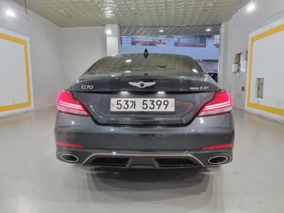 Genesis G70 2019, 90718 км, за 21900000 KRW