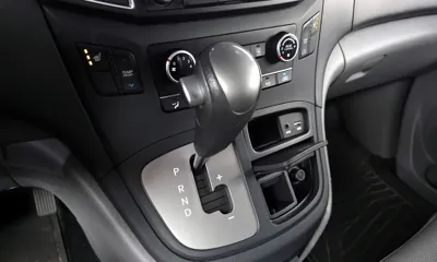 Hyundai Starex 2018, 78852 км, за 13100000 KRW - фото 9