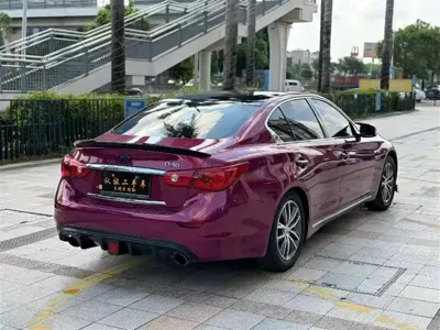 Infiniti Q50L 2015, 130000 км, за 48800 CNY