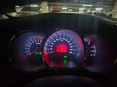 Kia K5 · 2013 год