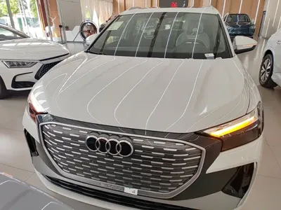 Audi Q4 e-tron 2026, 100 км, за 160000 CNY