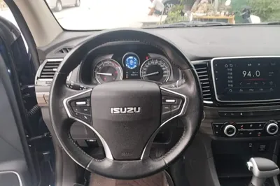 Isuzu D-MAX 2020, 70000 км, за 96748.7 CNY - фото 13