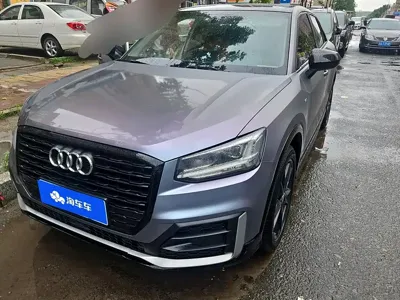 Audi Q2L · 2021 год