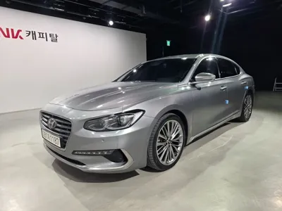 Hyundai Grandeur · 2017 год
