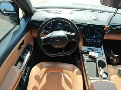 Nio ES6 2022, 93300 км, за 160100 CNY