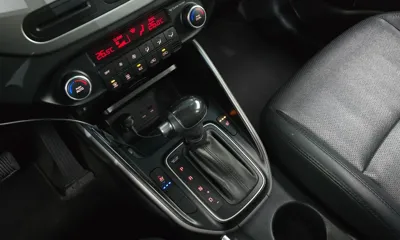 Kia Carens 2014, 124931 км, за 5500000 KRW - фото 9