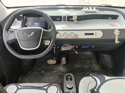Wuling MINIEV 2023, 27799 км, за 21900 CNY - фото 13