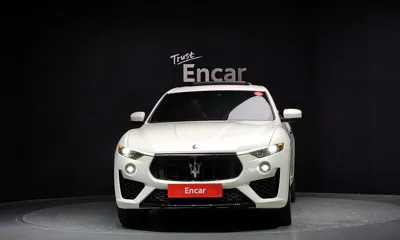 Maserati Levante 2019, 55525 км, за 41990000 KRW