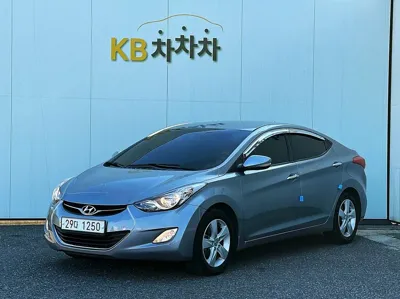 Hyundai Avante · 2014 год