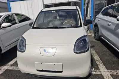 Wuling Hongguang MINIEV 2025, 13200 км, за 50787.63 CNY