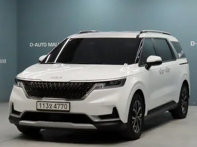 Kia Canival · 2023 год