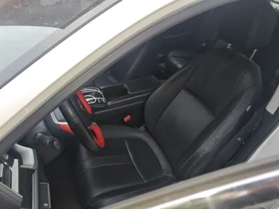 Honda Civic 2016, 60400 км, за 61440.53 CNY - фото 16