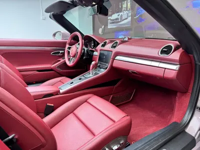 Porsche 718 2023, 20000 км, за 438000 CNY
