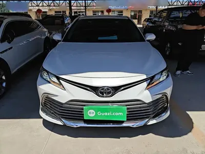 Toyota Camry 2024, 48200 км, за 119300 CNY