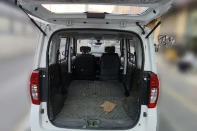 Wuling Zhiguang New Energy 2025, 7700 км, за 48270.88 CNY - фото 19