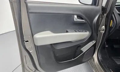 Kia Ray 2019, 95369 км, за 8900000 KRW - фото 24