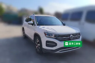 Volkswagen Tayron 2019, 60900 км, за 76395.58 CNY