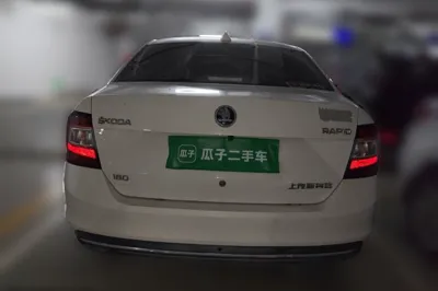 Skoda Rapid 2018, 73100 км, за 34887.18 CNY