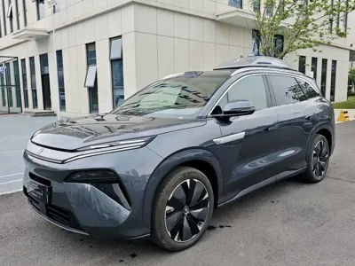 BYD 唐L · 2026 год