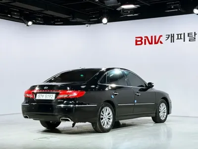 Hyundai Grandeur 2009, 168263 км, за 3200000 KRW