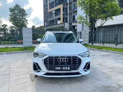 Audi Q3 2019, 35000 км, за 88800 CNY