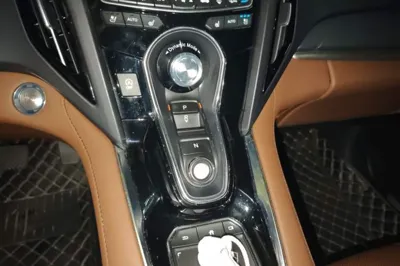 Acura RDX 2019, 60900 км, за 126238.29 CNY - фото 14