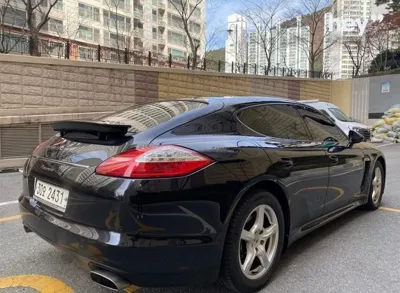 Porsche Panamera 2011, 186500 км, за 15790000 KRW