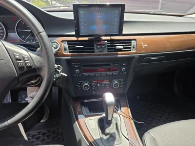 BMW 3-Series 2010, 125000 км, за 3250000 KRW - фото 9