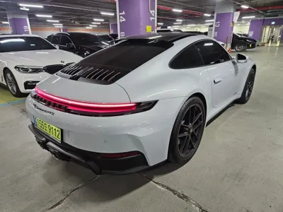 Porsche 911 2026, 5000 км, за 255000000 KRW - фото 3